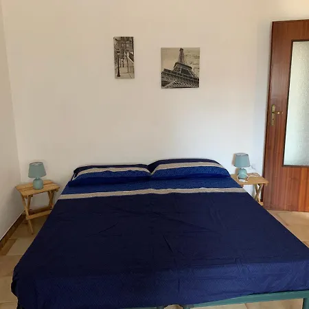 Salento Villa Con Due Unita Abitative Indipendenti E Giardino A Due Passi Dal Mare Villa *