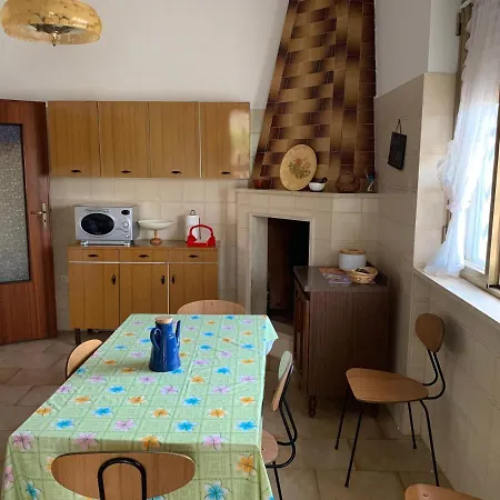 Salento Villa Con Due Unita Abitative Indipendenti E Giardino A Due Passi Dal Mare * Torre Ovo