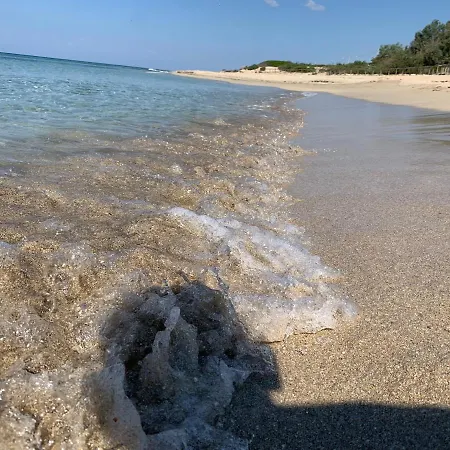 Salento Villa Con Due Unita Abitative Indipendenti E Giardino A Due Passi Dal Mare * Torre Ovo