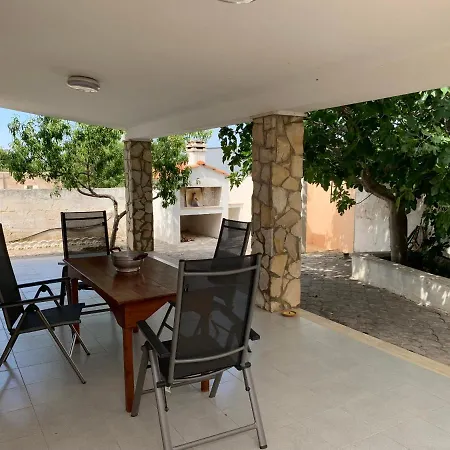 Villa Salento Villa Con Due Unita Abitative Indipendenti E Giardino A Due Passi Dal Mare *