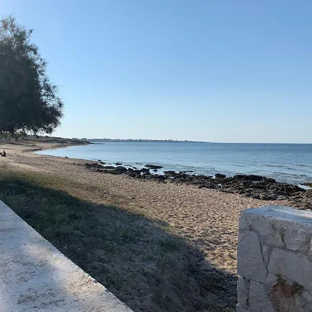 Vila Salento Cice, Ac - Wifi - Bbq - Parcheggio Privato, Due Unita Abitative Indipendenti E Giardino A Due Passi Dal Mare *